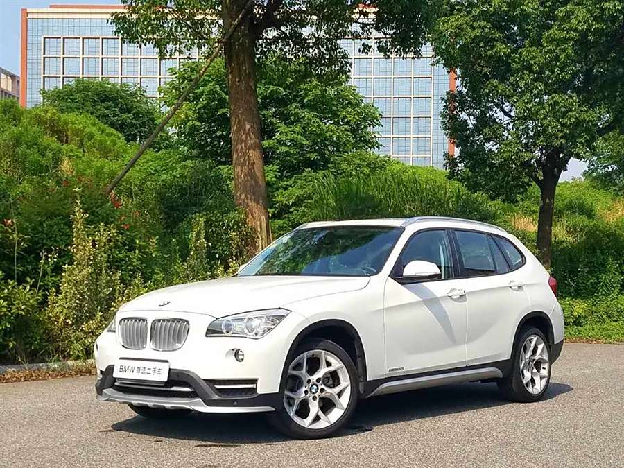 2015款 宝马x1 xdrive20i x套装晋级版