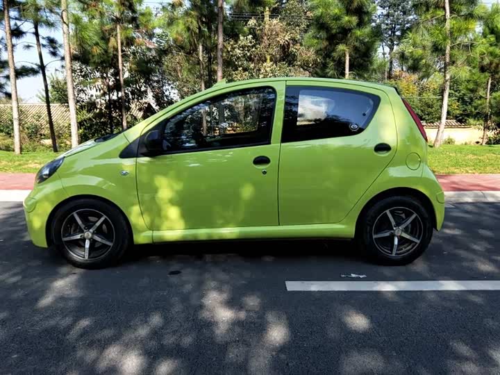 比亚迪f0 2009款 爱国版 1.0l 舒适型