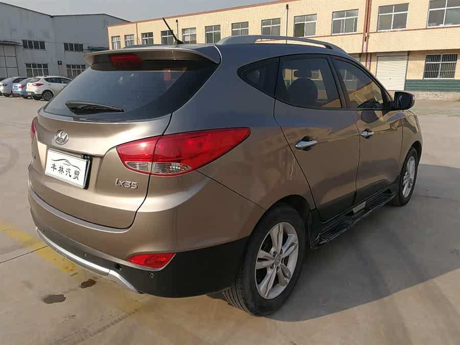 北京现代ix35 2013款 2.0l 自动两驱智能型gls 国iv