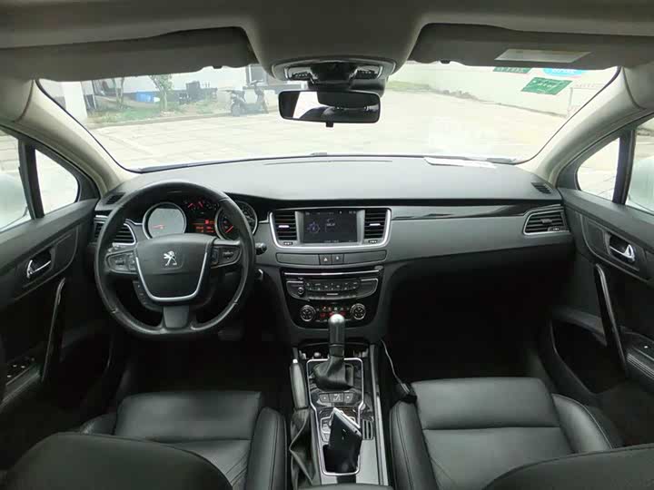 标致508 2012款 2.0l 自动豪华版