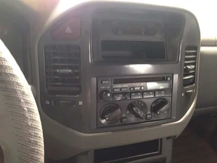 帕杰罗 2008款 v73 3.0l mt gl