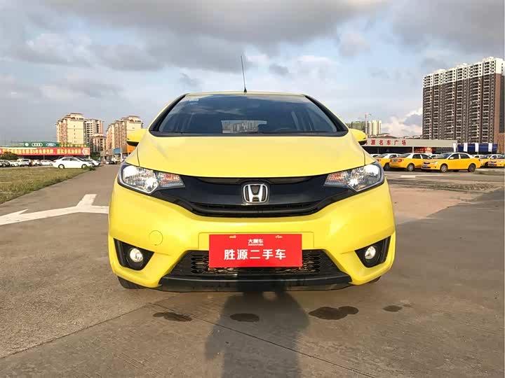 车 两厢 汽车 720_540