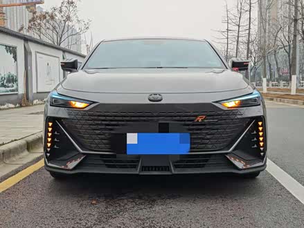 UNI-V 2022 1.5T 