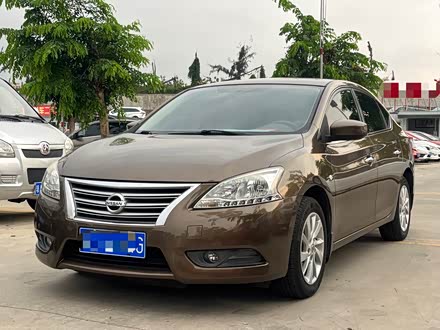 ܎ 2014 1.6XV CVT