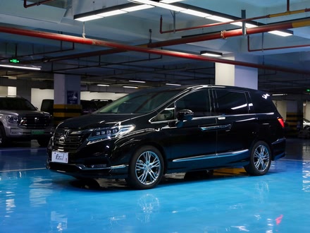 ְ 2019 2.0L 춯