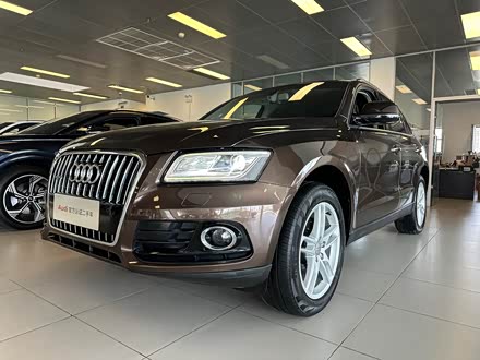 Ϫְµ µQ5 2017 40 TFSI 