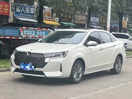 ȫD60 2021 PLUS 1.6L XL CVT