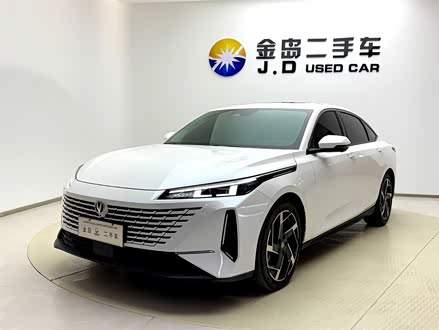 C_(d) 2023 {(ln)LNE 1.5T GDI DCTŞ