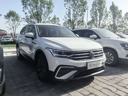 ʯׯ;L 2022 330TSI Զ