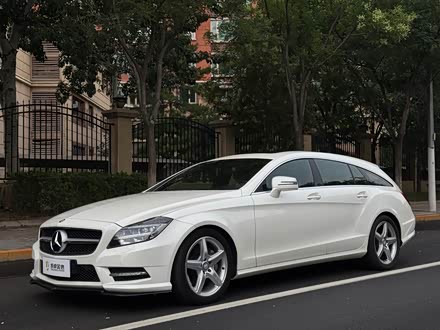�������ֱ���CLS 2013�� CLS 350 ��װʱ����