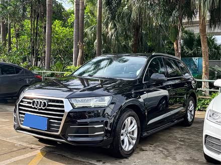 ڶְµ µQ7 2018 40 TFSI 