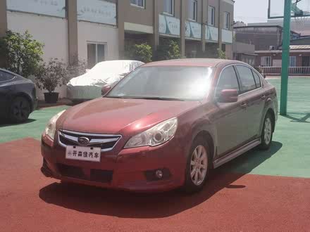 ʨ 2010 2.0i