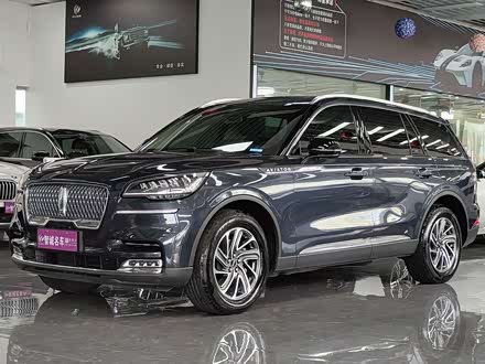 м 2023 3.0T V6 Ѳ 