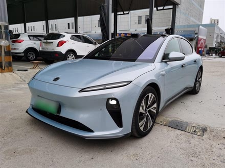 Ϋε εET5 2022 75kWh