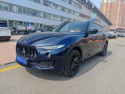 Levante 2016 3.0T ׼