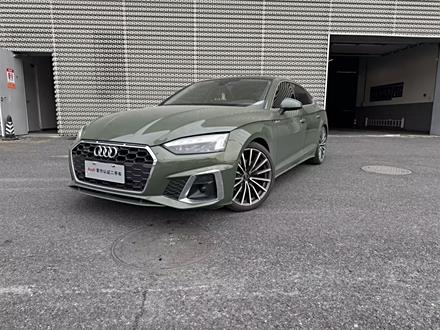 WA5(M) 2022 Sportback 40 TFSI quattro AӸ