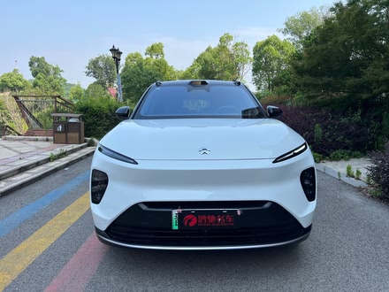 εES8 2024 75kWh 