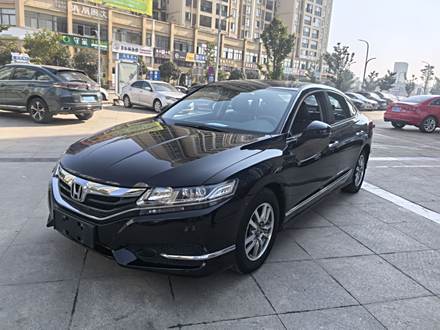 ֱͨ ˼ 2017 2.0L 