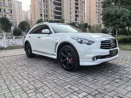ӢQX70 2013 3.7L ׼