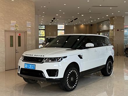 ʤ˶ 2020 3.0 L6 SE
