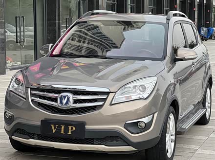 CS35 2015 1.6L Զ V