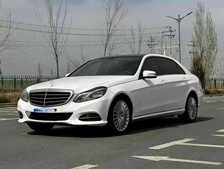 E 2015 Ŀ E 260 L