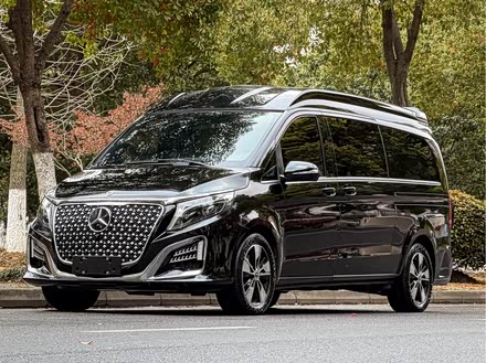 ����V�� 2022�� V 260 L ����������