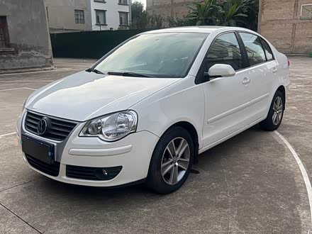��Ϫ���ִ��� Polo 2006�� ��ȡ 1.4L �ֶ����°�