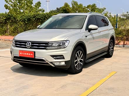 ;L 2018 330TSI Զ