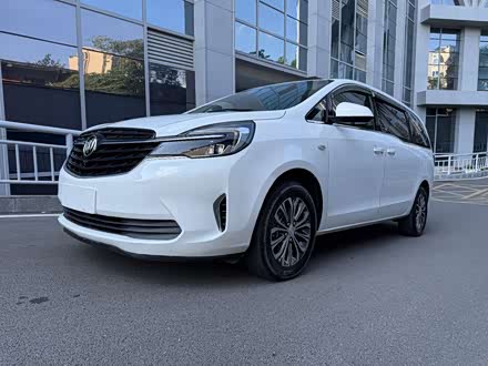 ݶֱ GL8 2021 ½Ϲ 652T 