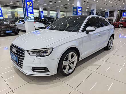 ݶְµ µA3 2020 Limousine 35 TFSI  VI