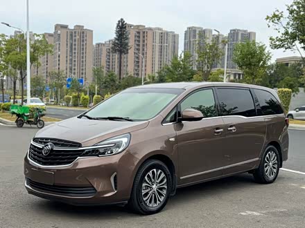 ݶֱ GL8 2020 ½Ϲ 652T 