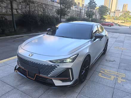 ����UNI-V 2023�� 1.5T �˶���