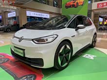 ��ID.3 2022�� Pro �O�ǰ�