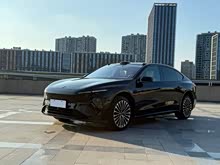 εET7 2023 100kWh 