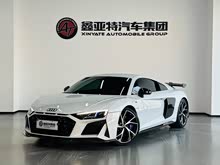 �W��R8 2022�� V10 Coupe performance