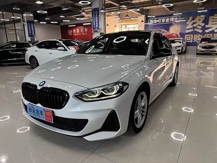 �������ֱ���1ϵ 2021�� �Ŀ� 120i M�˶���ҹ��