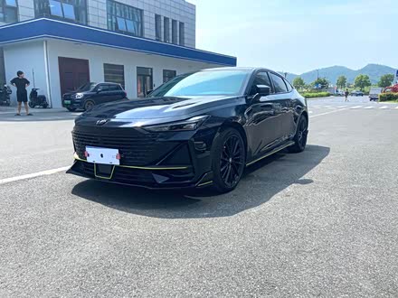 UNI-V 2022 1.5T ˶