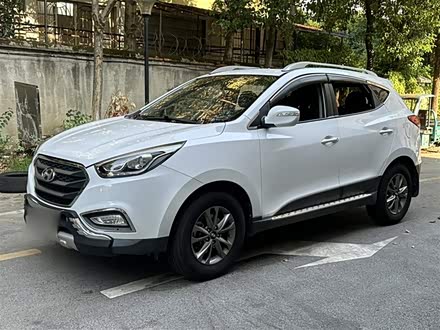 ִ ִix35 2015 2.0L Զ V