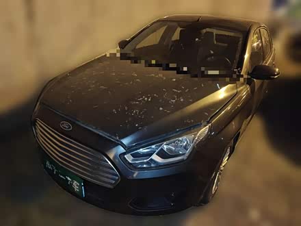 ���ж��ָ��� ���˹ 2015�� 1.5L �ֶ�������