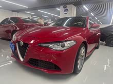 Giulia�����~ 2018�� 2.0T 280HP ���A�� ̼�w�S������