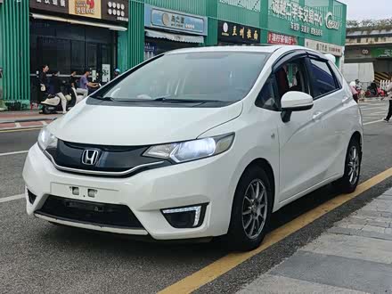 Ƕֱ ɶ 2016 1.5L LXS CVT촰