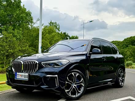 RX5 2022 xDrive 40Li M\b
