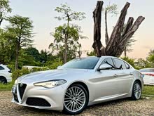 Giulia~ 2017 2.0T 200HP A