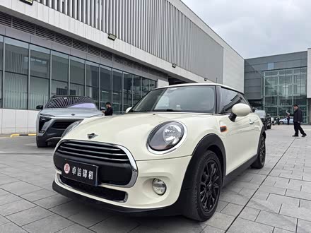 ڽMINI MINI 2018 1.5T ONE PLUS
