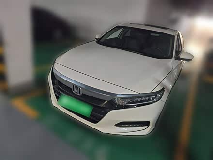 μ϶ֱ Ÿ 2018 230TURBO ʰ V