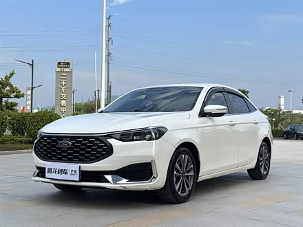 ���ݶ��ָ��� ���˹ 2021�� 1.5L �Զ���ʯ��