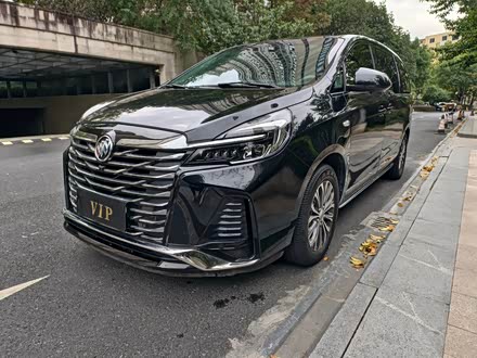 ݶֱ GL8 2023 ½Ϲ 652T 