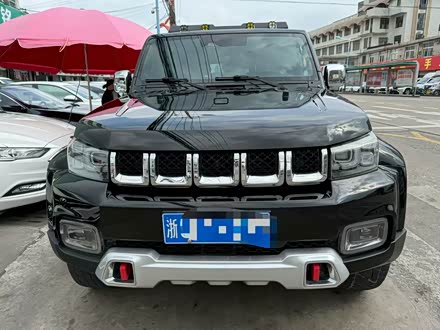 ̨�ݶ��ֱ���ԽҰBJ40 2019�� PLUS 2.3T �Զ����������� ��VI