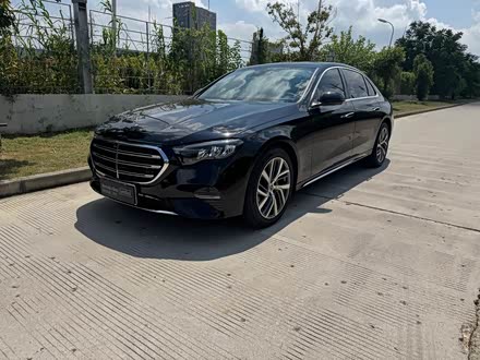 ݶֱ E 2025 E 300 L ʱ